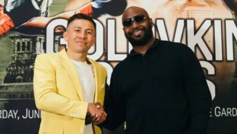 "Чувствую себя, как ученик". Головкин назвал перезагрузкой работу с новым тренером