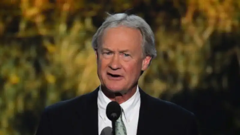 О вступлении в президентскую гонку объявил бывший губернатор Род-Айленда