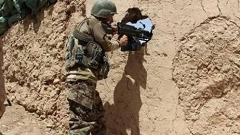 В Афганистане не менее 40 военных погибли при атаке талибов на базу