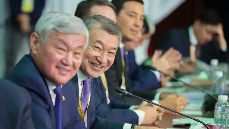 Аким ВКО выступил на XIV форуме межрегионального сотрудничества между Россией и Казахстаном