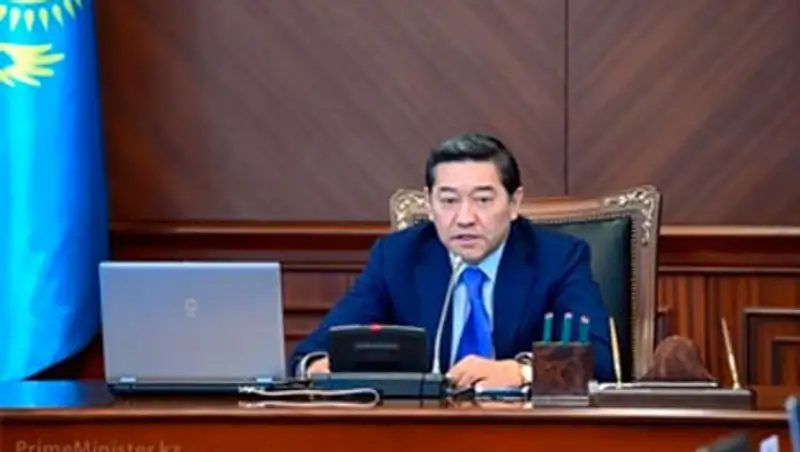 Серик Ахметов принял участие в заседании Совета глав Правительств стран СНГ