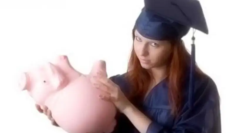 Как оплатить образование и получить стипендию