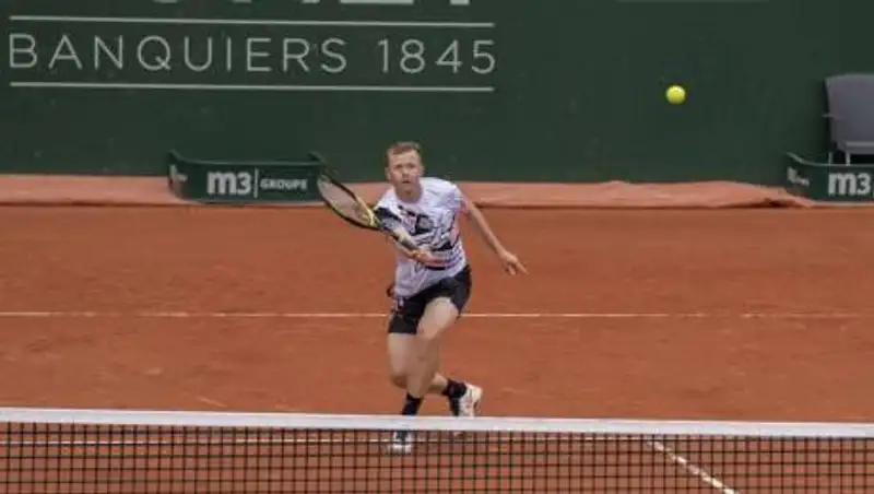 Все казахстанские теннисисты провалили Кубок Кремля