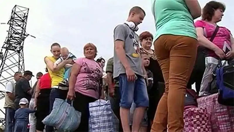 Вынужденно покинули территорию Украины и находятся на территории РФ более 730 тыс граждан