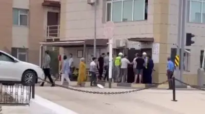 Унесенные Каспием: родители трех девушек устроили скандал после спасения их детей, фото - Новости Zakon.kz от 26.07.2023 15:56