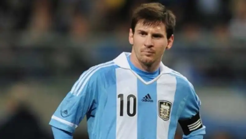 Лионель Месси: "Жаль, что Неймар больше не сыграет на Кубке Америки"