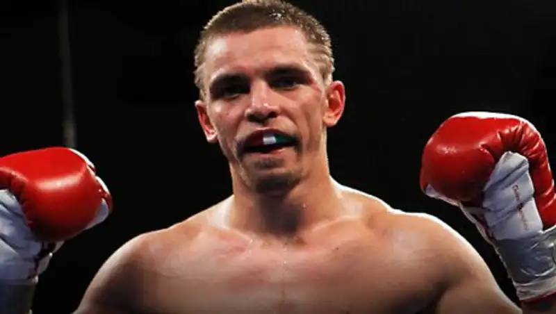 Украинский боксёр-чемпион попал в реанимацию после ДТП в США