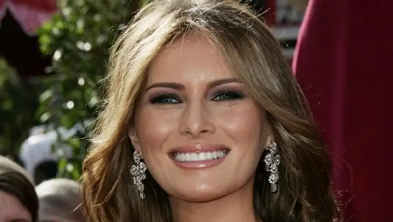 В New York Times сделали выговор репортеру, оскорбившему Меланью Трамп