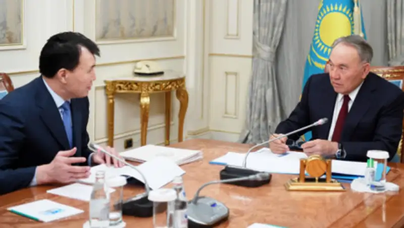 Назарбаев: Народ должен активно противодействовать коррупции