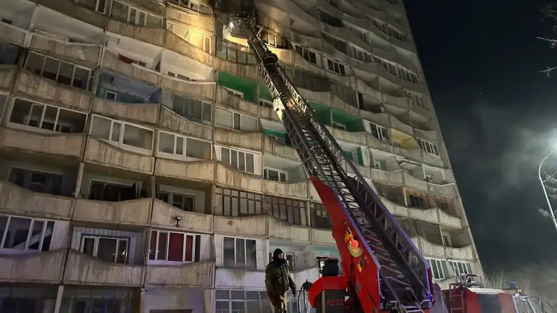 МЧС не подтвердило версию о взрыве газа в высотке Караганды