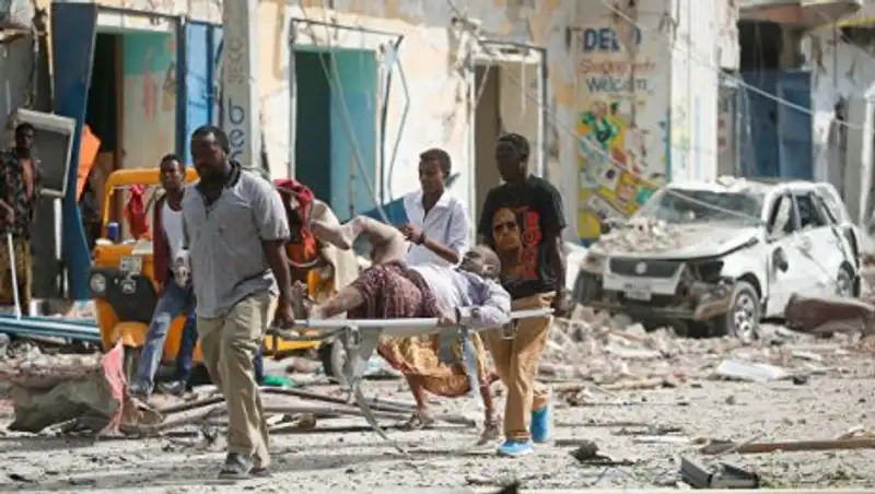 При нападении на отель в Могадишо погибли 14 человек