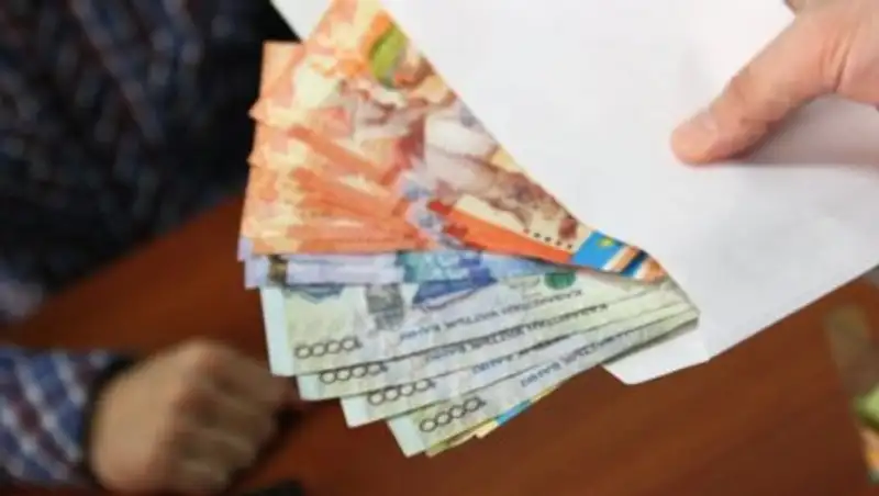 Районный аким задержан при получении взятки в Туркестанской области