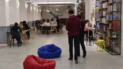 пресс-служба акима Алматы, фото - Новости Zakon.kz от 27.04.2018 17:26