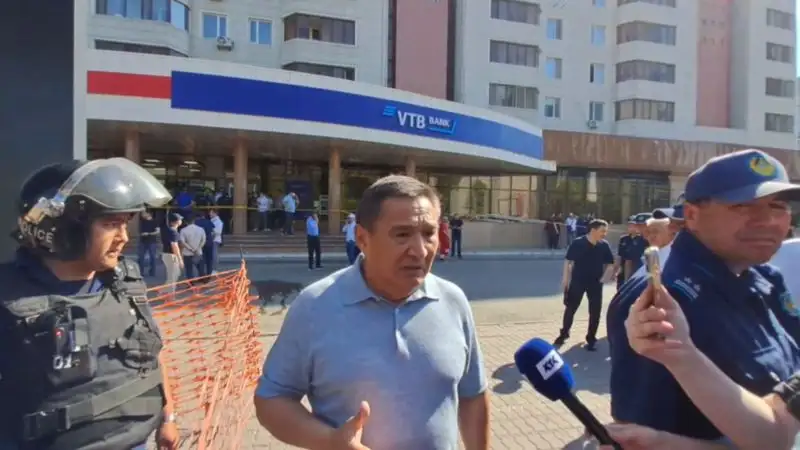 Марат Ахметжанов озвучил детали штурма отделения банка в Астане
