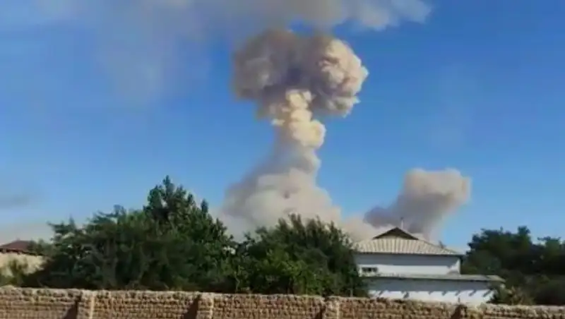 Павлодарские госслужащие перечисляют однодневную зарплату в помощь жителям Арыси