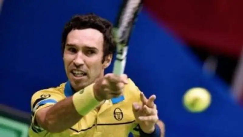 Первая ракетка Казахстана стартовал с победы на Roland Garros во Франции