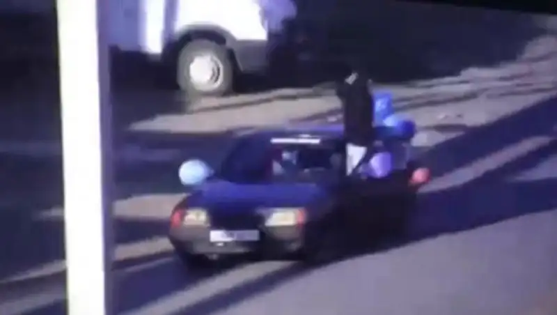 Счастливый отец отмечал рождение ребенка лихачеством