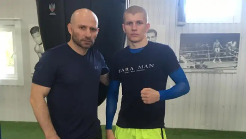 Тренер Константина Брусенского: Для серьезных боев он пока не готов