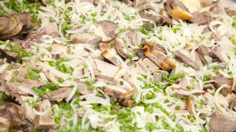 Такой разный беш: как любимое блюдо принято подавать в регионах Казахстана