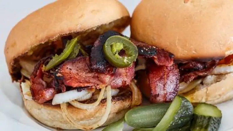 В Нидерландах предложили запретить фастфуд