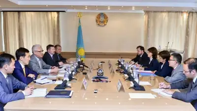 Zakon.kz, фото - Новости Zakon.kz от 18.06.2015 04:02