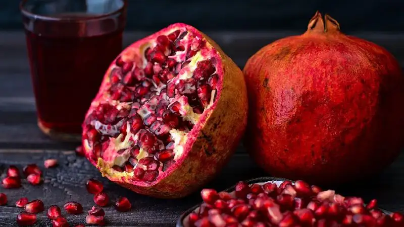 Диетологи считают гранатовый сок лучшим антиоксидантным напитком
