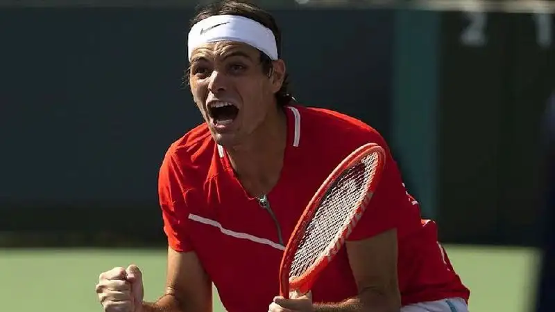 Американец Фритц остановил победное шествие Надаля из 20 матчей