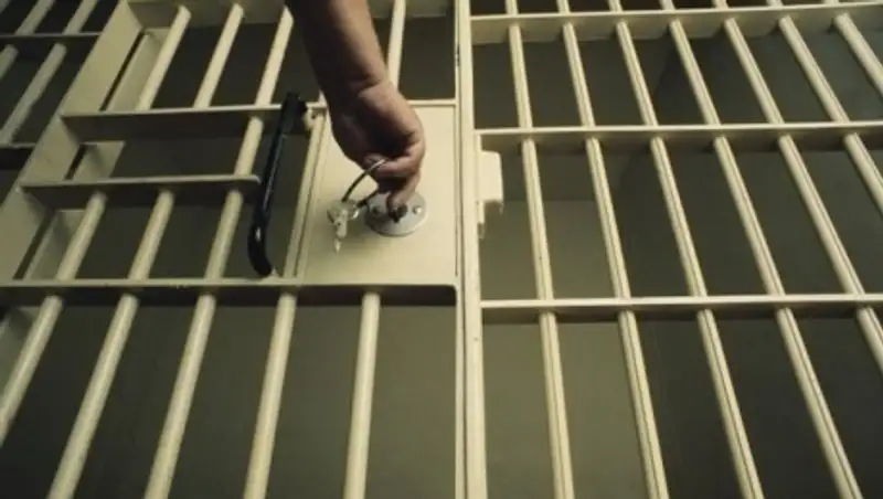 В Актау посадили за решетку почти половину из всех осужденных за 5 месяцев