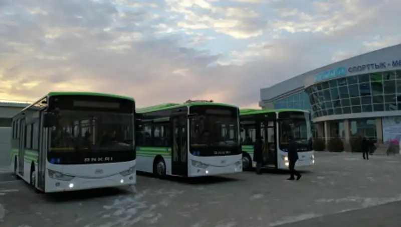 30 новых автобусов марки "Ankai" с пандусами прибыли в Атырау
