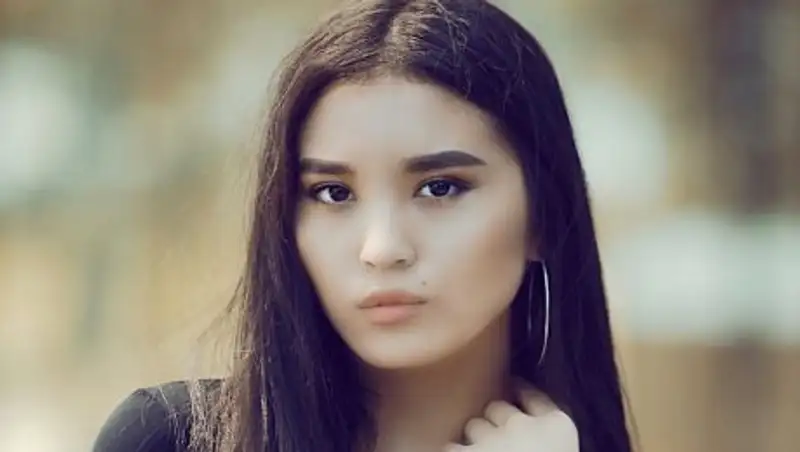 Названа самая красивая девушка Алматы