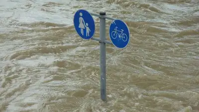 наводнение, фото - Новости Zakon.kz от 10.07.2022 16:22