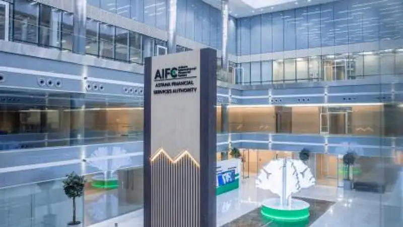 Правила въезда и пребывания инвесторов МФЦА изменили в РК