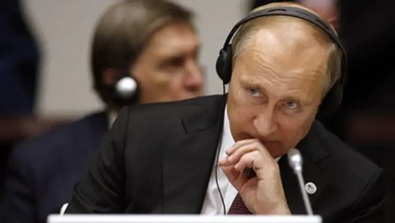 Путин обвинил ополчение в нарушении минских соглашений