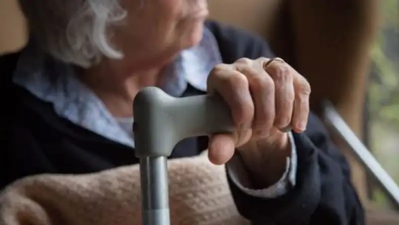 Прокуроры обязали мэрию Омска вернуть переехавшему из РК ветерану право на жилье