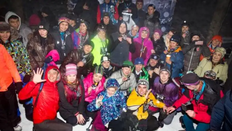 Порядка 300 атлетов-любителей приняли участие в ночном забеге Tun Run-2017