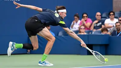 Александр Бублик проиграл Маркосу Гирону на турнире в Китае , фото - Новости Zakon.kz от 21.09.2023 16:37