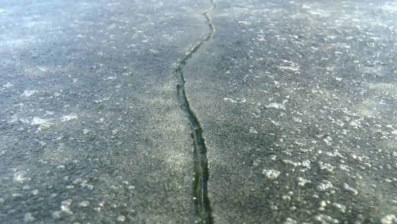 Дети провалились под лед в Костанайской области - появилось видео спасательной операции