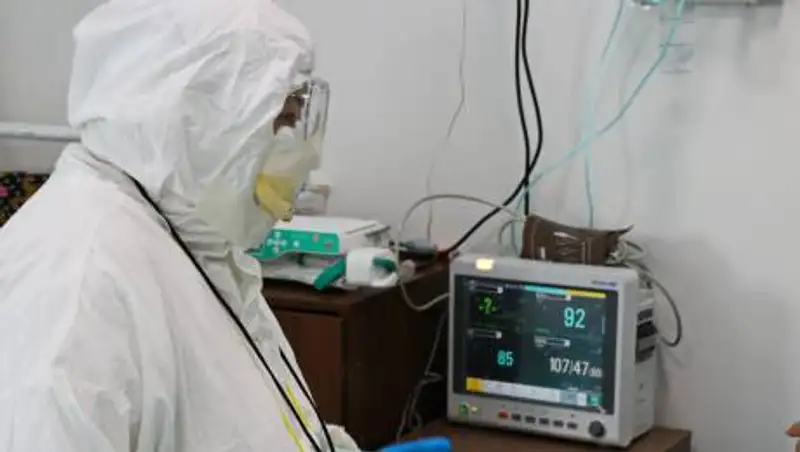 Число умерших от COVID-19 в Казахстане превысило 12 000