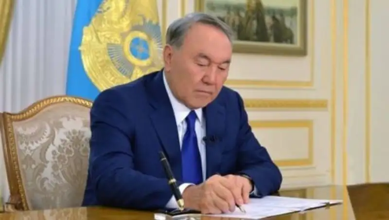 Новый Налоговый кодекс и сопутствующие поправки подписал Назарбаев