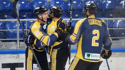 Хоккей Красивая шайба, фото - Новости Zakon.kz от 07.10.2022 13:50