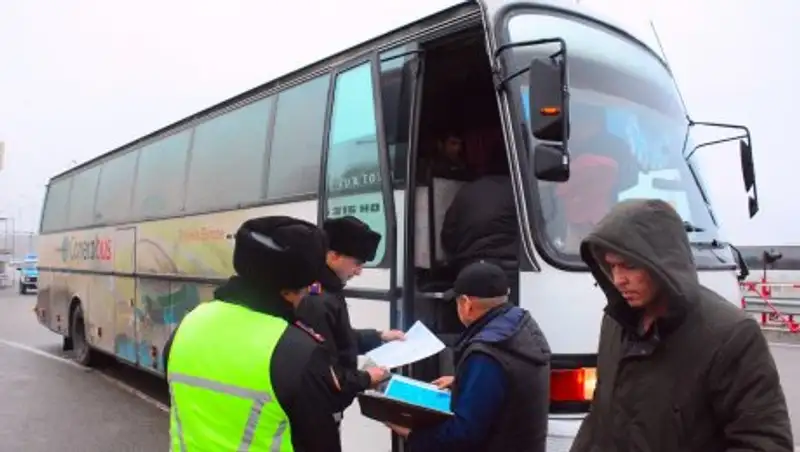 Водители автобусов СКО допустили 134 нарушения за день