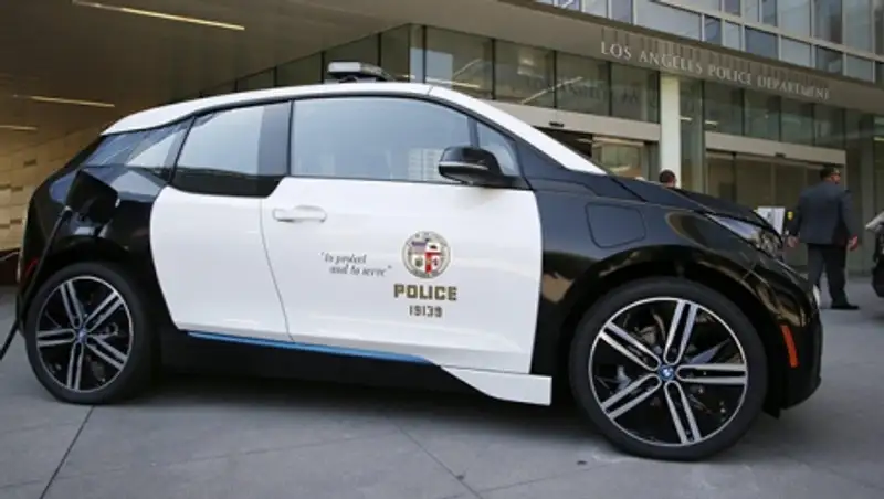 Электрокар BMW i3 поступил на службу в полицию