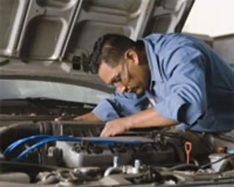 Автомобильный рынок Казахстана в опасности - эксперты