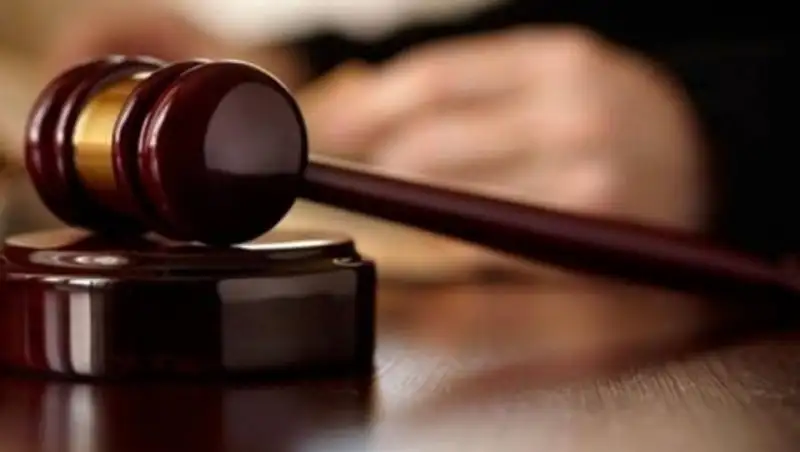 Полицейского-взяточника обязали выплатить крупный штраф в Костанайской области