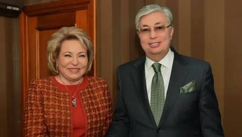 Токаев встретился с Матвиенко в Нур-Султане