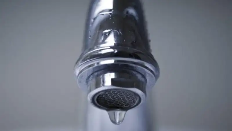 Без воды остались несколько пригородных поселков в Атырау