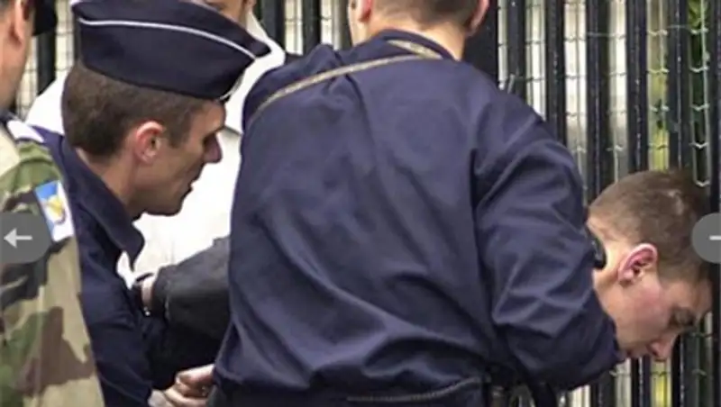 Во Франции задержали девять человек, подозреваемых в нападении на кортеж саудовского принца