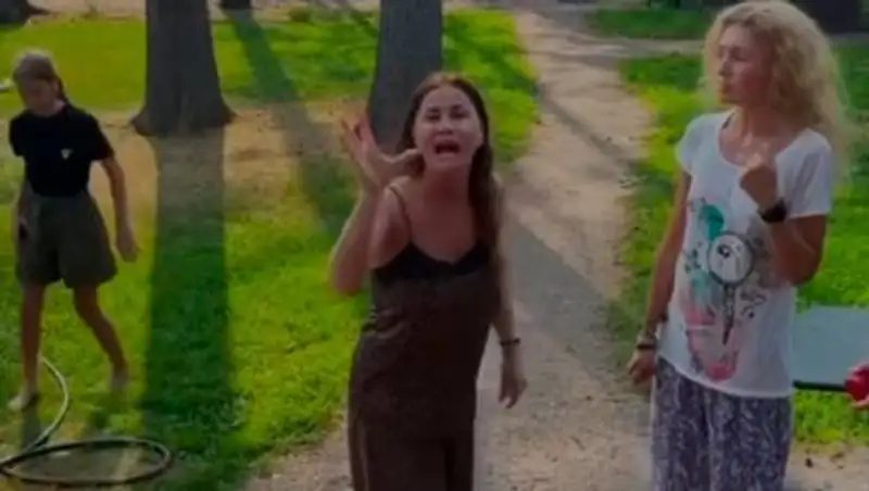 Женщину, напавшую на сына Стаса Пьехи, выгнали из дома