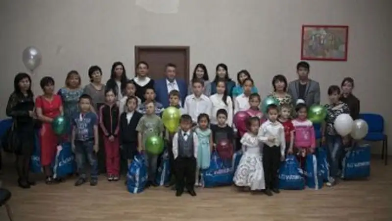 В последние годы в Казахстане государство пытается помочь развить благотворительность