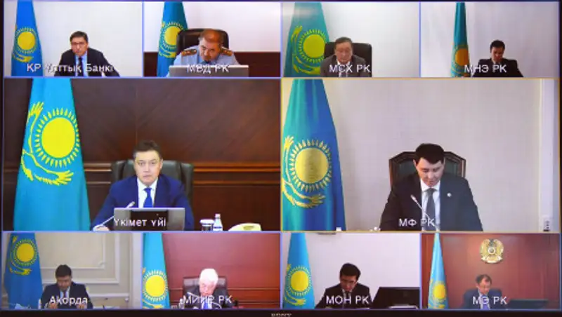 Мамин отметил динамику роста реального сектора и восстановление активности в сфере услуг